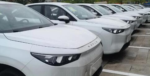 新能源租车